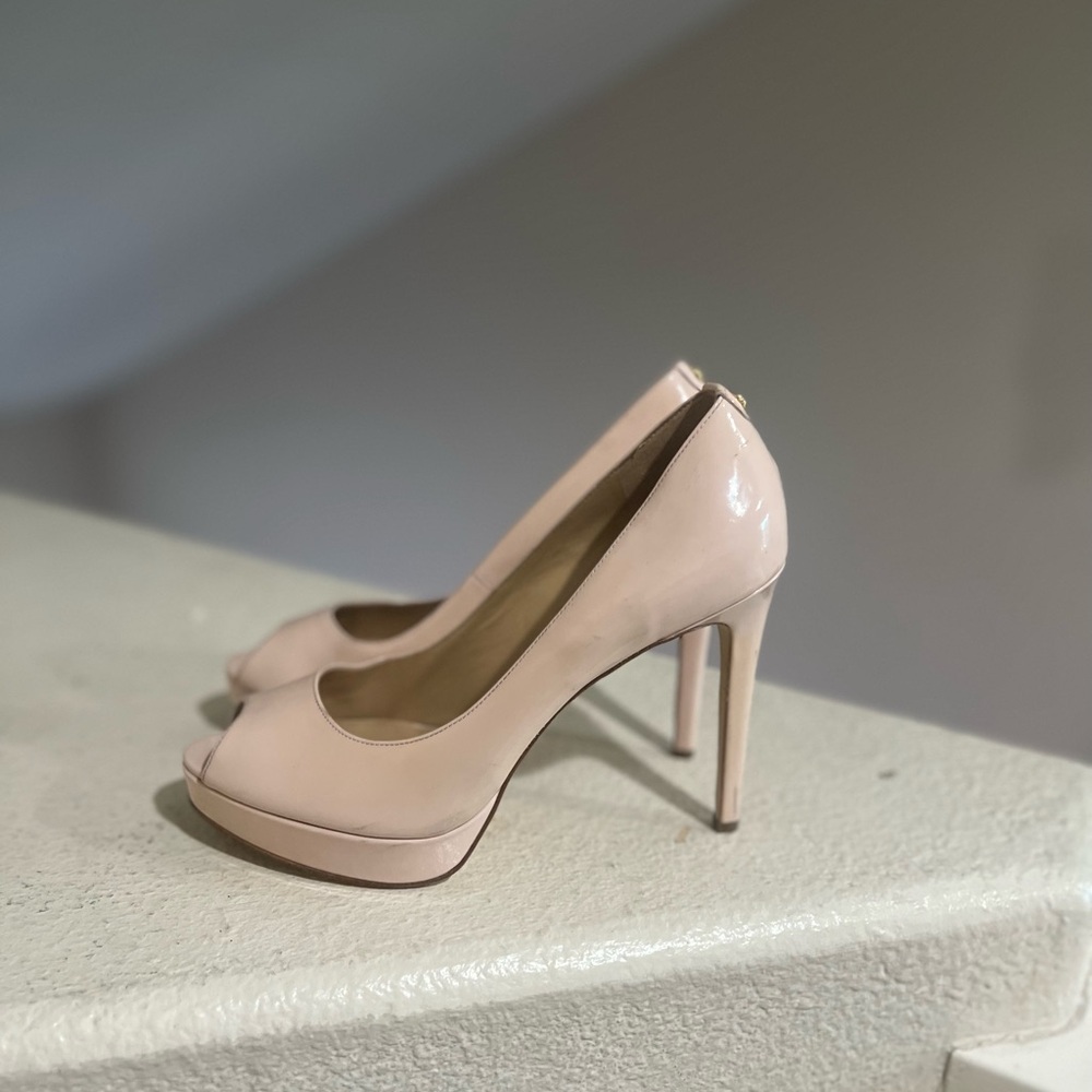Michael Kors Peep Toe nude high heels Platforms shoes Size 9 special‎ occasion